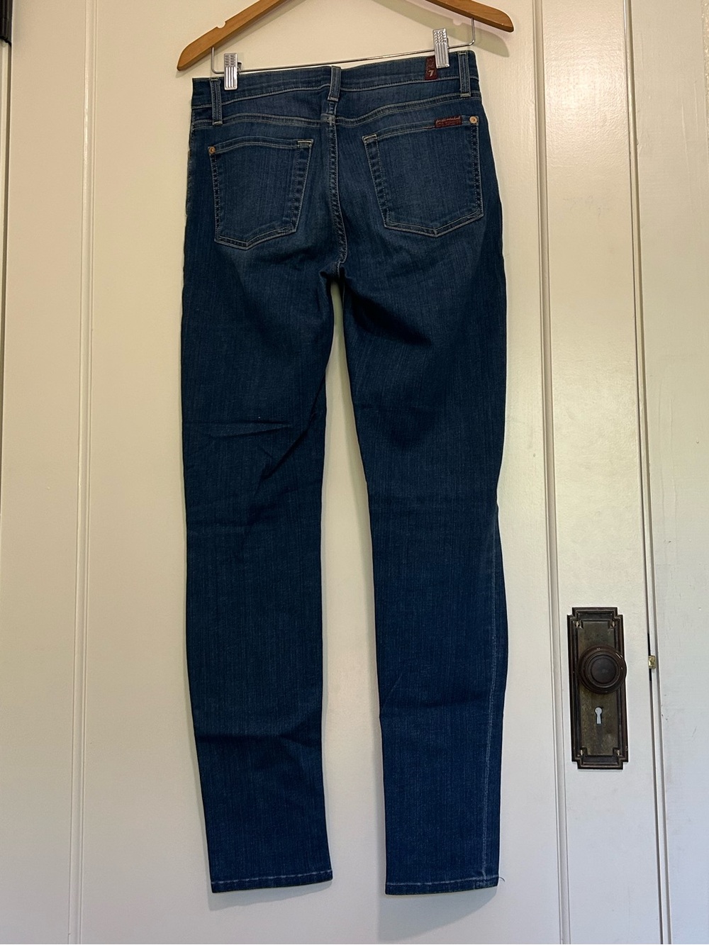 7 For all Mankind Women's Slim Cigarette Jeans in Size 27 - Picture 4 of 11